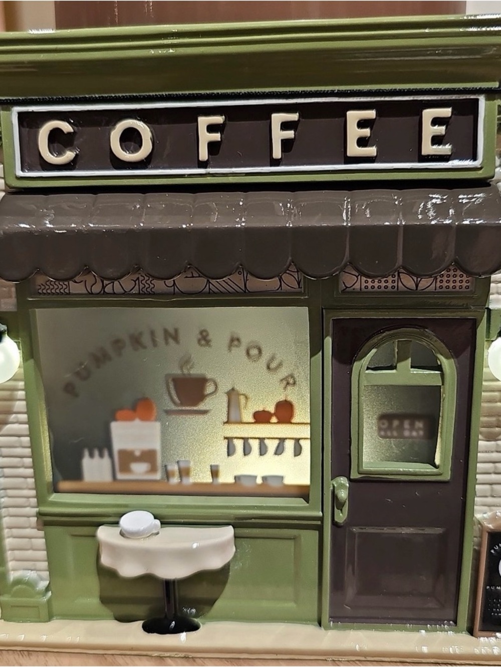 Bath & Body Works Green & Brown Coffee Shop Candle Holder